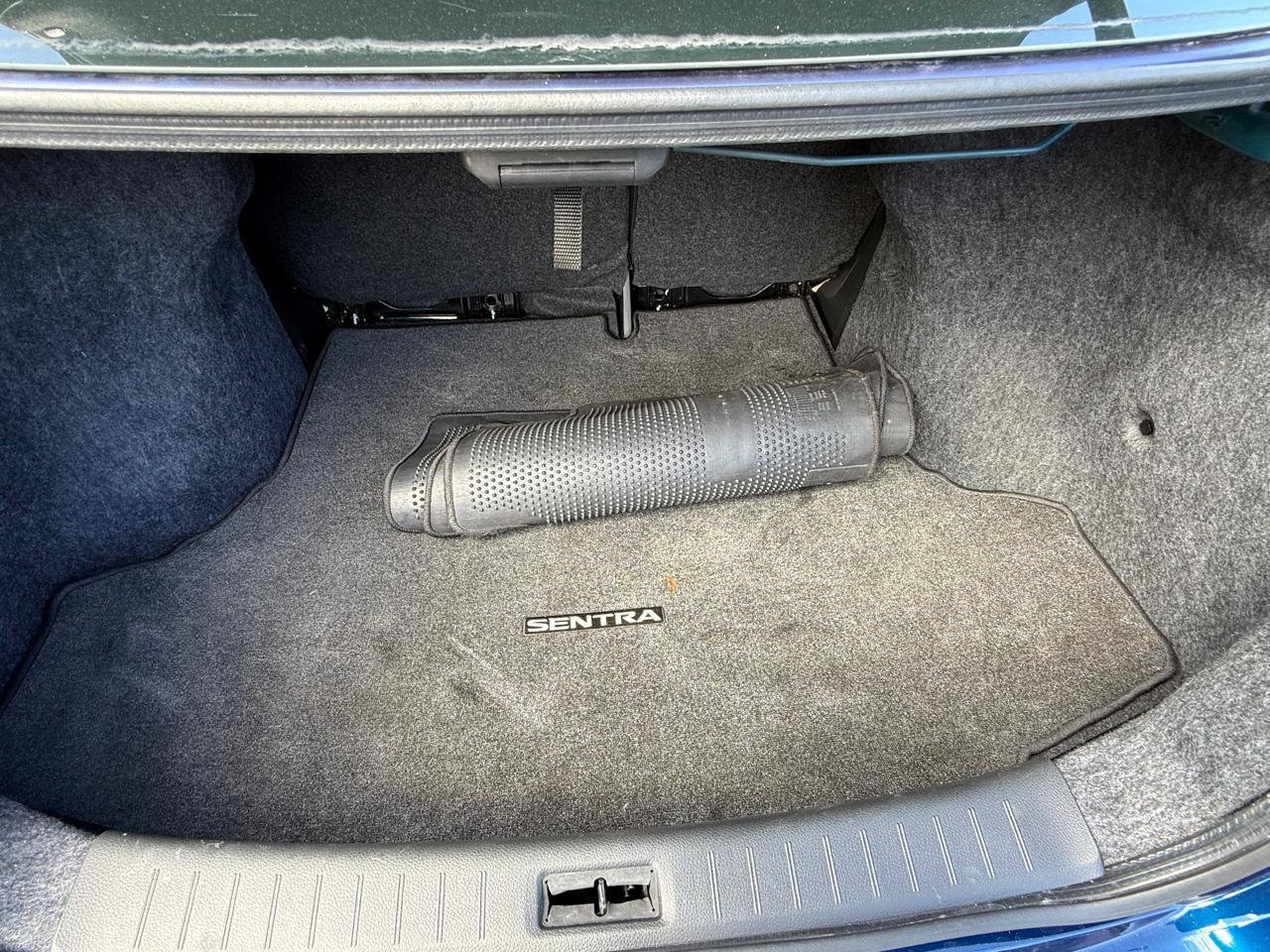 Used 2019 Nissan Sentra S FWD image 18