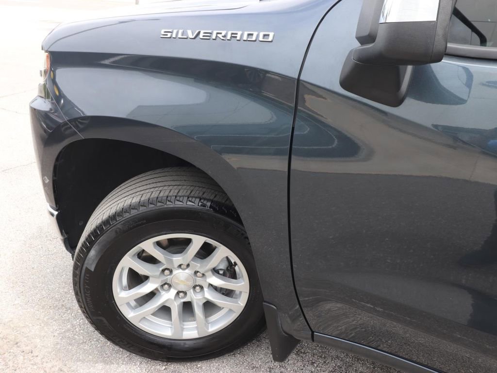 Used 2019 Chevrolet Silverado 1500 LT w/ All-Star Edition RWD image 3
