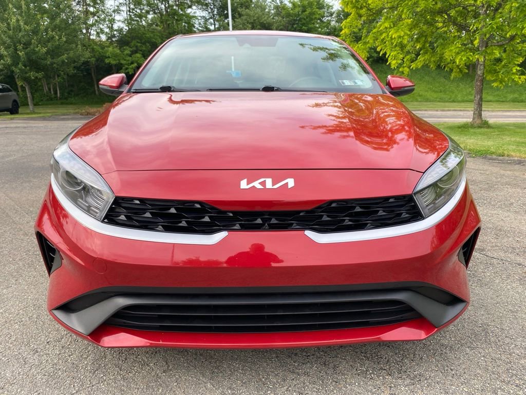 Certified 2023 Kia Forte LXS w/ LXS Technology Package FWD image 8