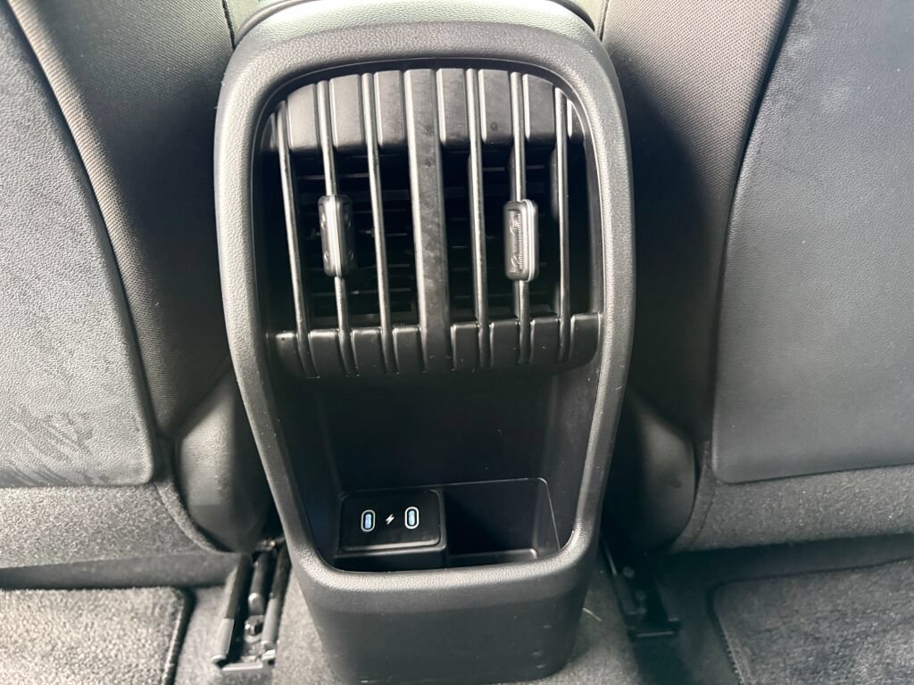Used 2024 Hyundai Kona SEL FWD image 31