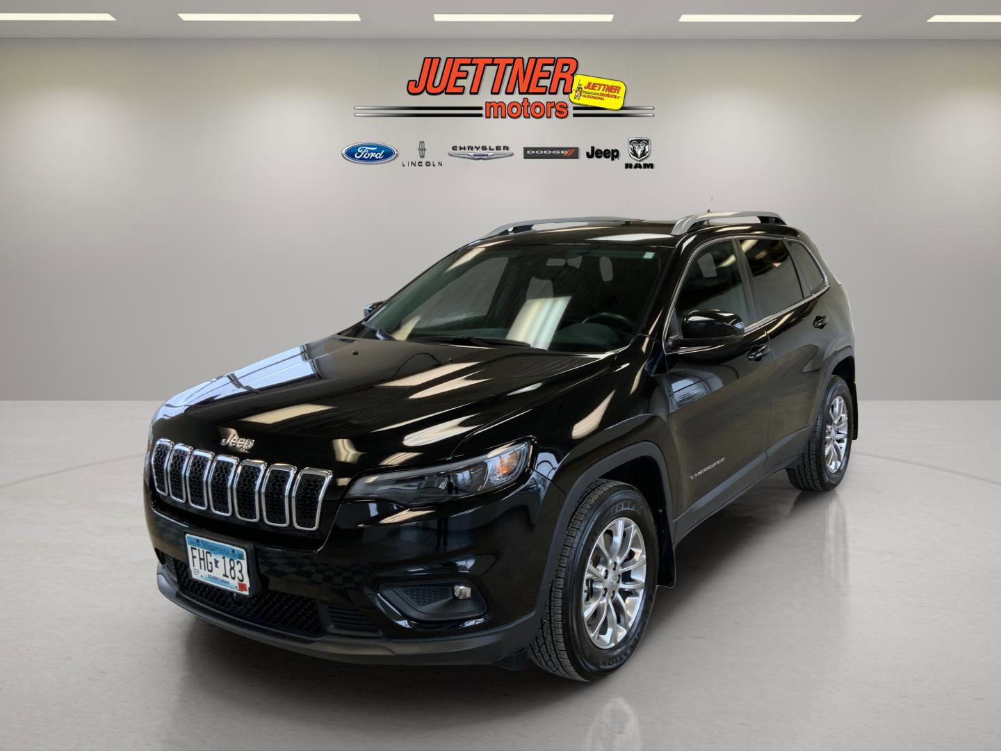 Used 2021 Jeep Cherokee Latitude Lux image 3