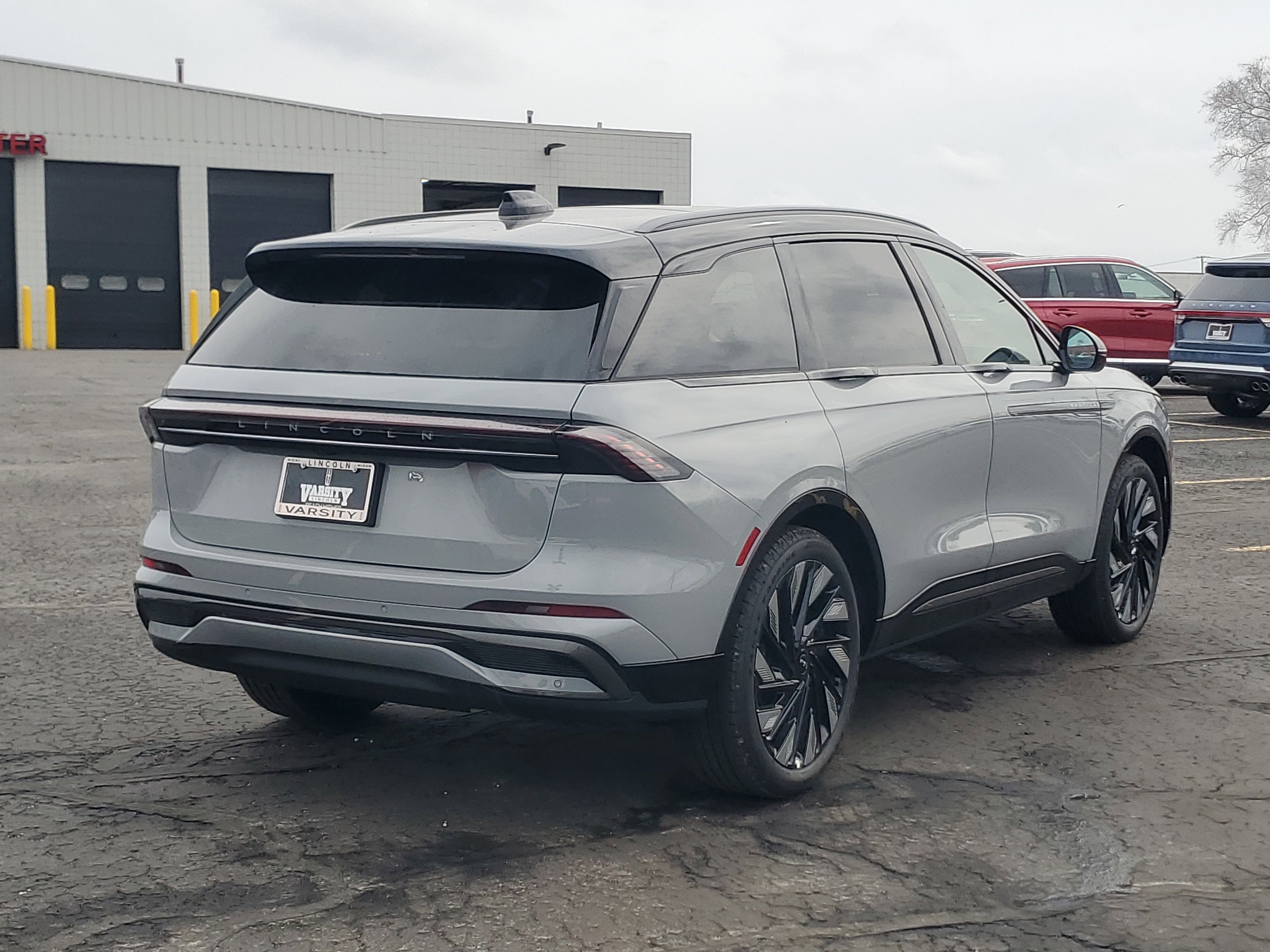 New 2026 Lincoln Nautilus Reserve image 4