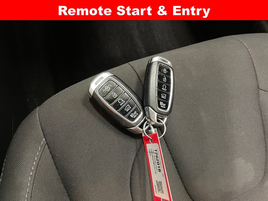 Used 2021 Hyundai Elantra SEL FWD image 6
