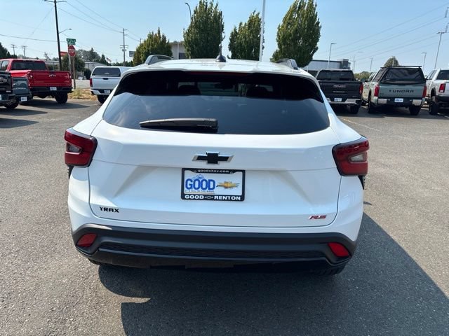 New 2026 Chevrolet Trax RS FWD image 4