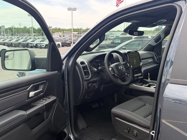 New 2026 RAM 1500 Big Horn AWD/4WD image 14