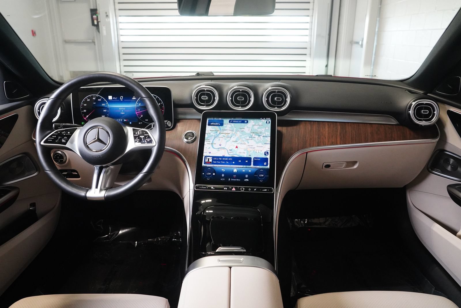 Used 2026 Mercedes-Benz C 300 4MATIC Sedan image 14
