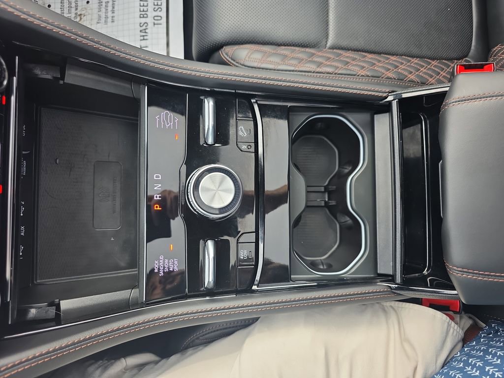 Used 2024 Jeep Grand Cherokee L Summit AWD/4WD image 37