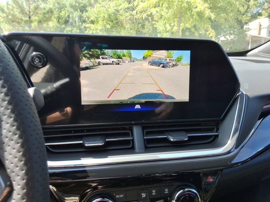 New 2026 Chevrolet Trax RS w/ Sunroof Package FWD image 29