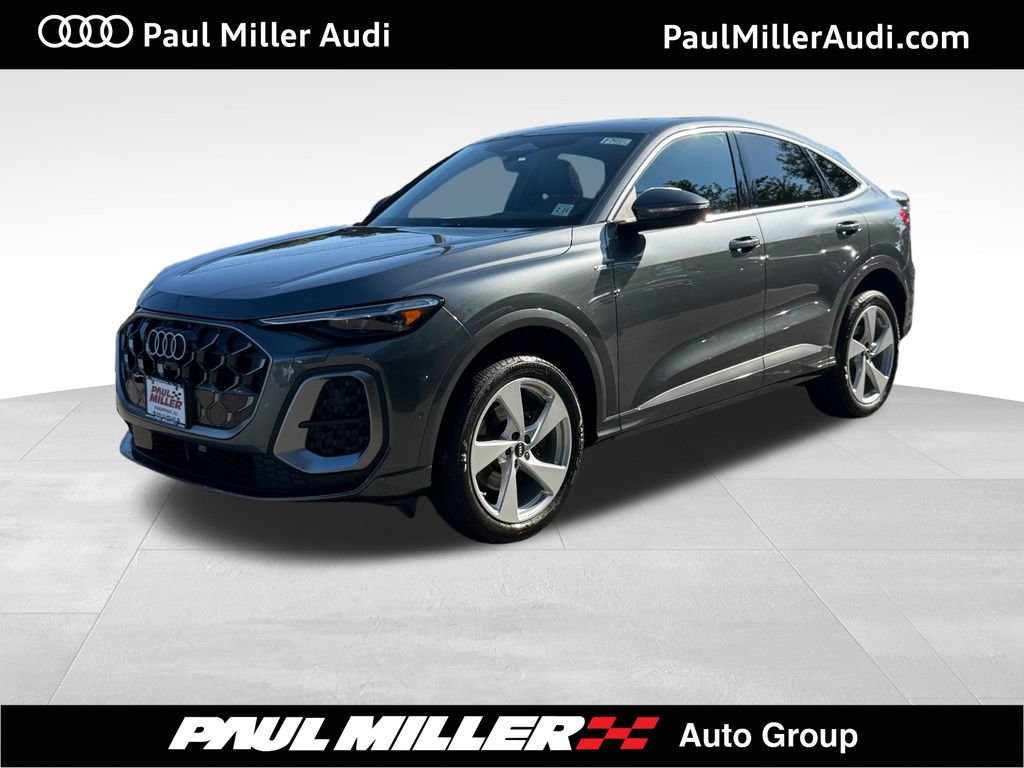 Used 2025 Audi Q5 Premium Plus w/ Premium Plus