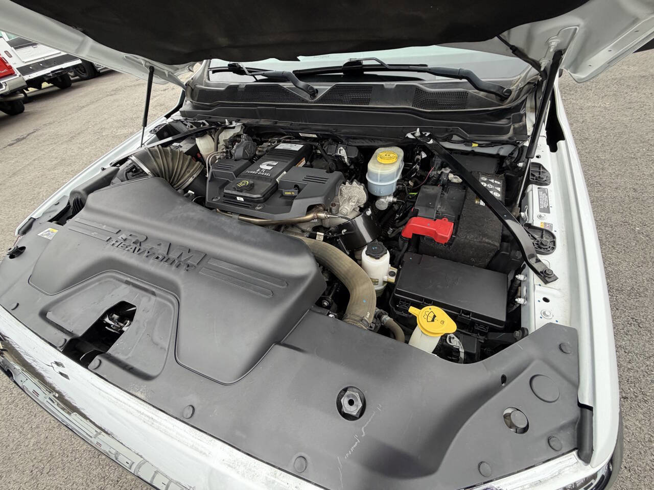 Used 2022 RAM 2500 Tradesman w/ Chrome Appearance Group image 15