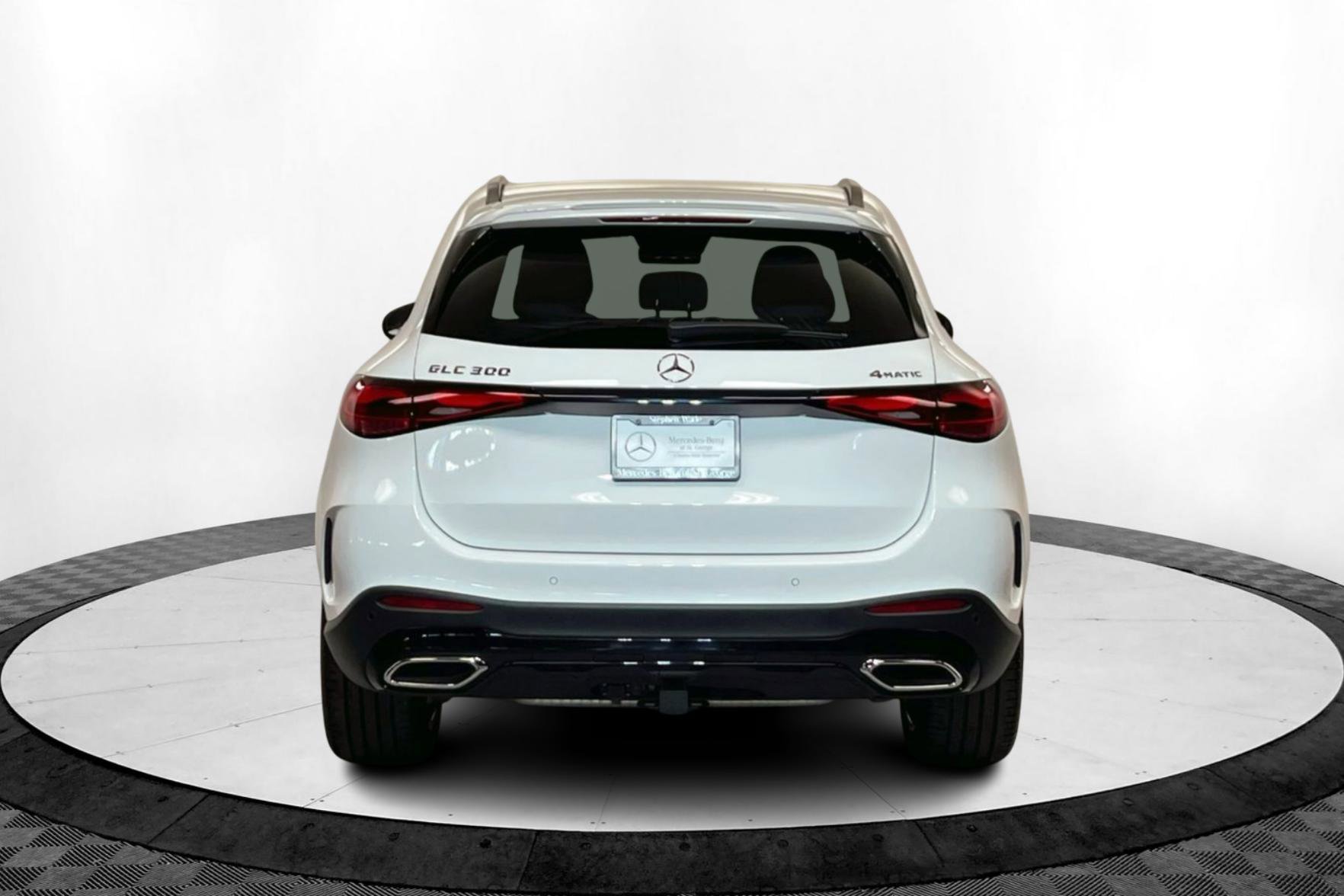 New 2026 Mercedes-Benz GLC 300 4MATIC image 4