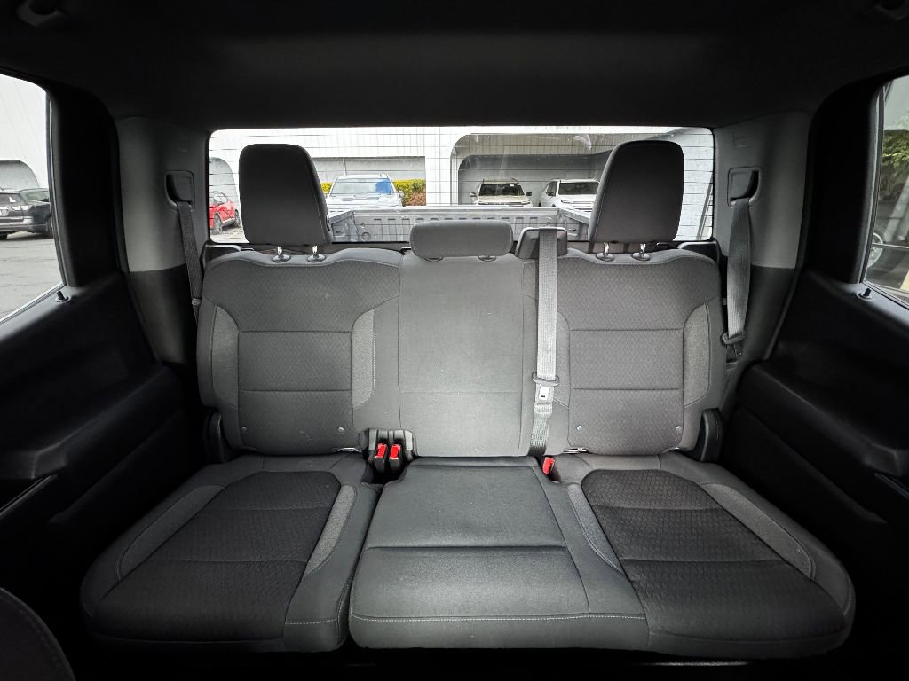 Used 2021 Chevrolet Silverado 1500 LT image 4