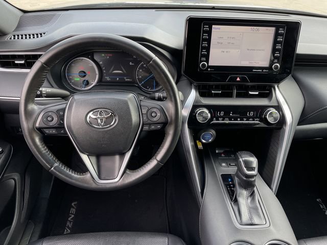 Used 2021 Toyota Venza XLE w/ Softex Package image 11