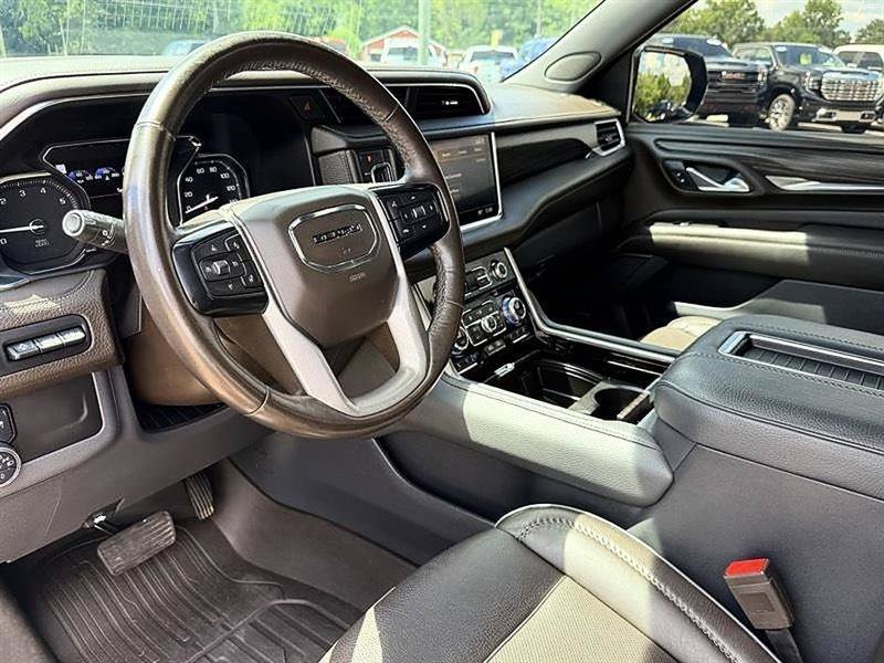 Used 2021 GMC Yukon Denali RWD image 29