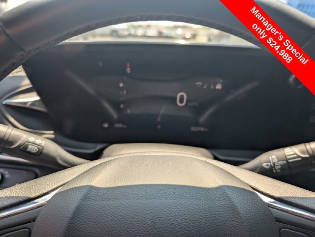 Used 2025 Buick Envista Avenir FWD image 19