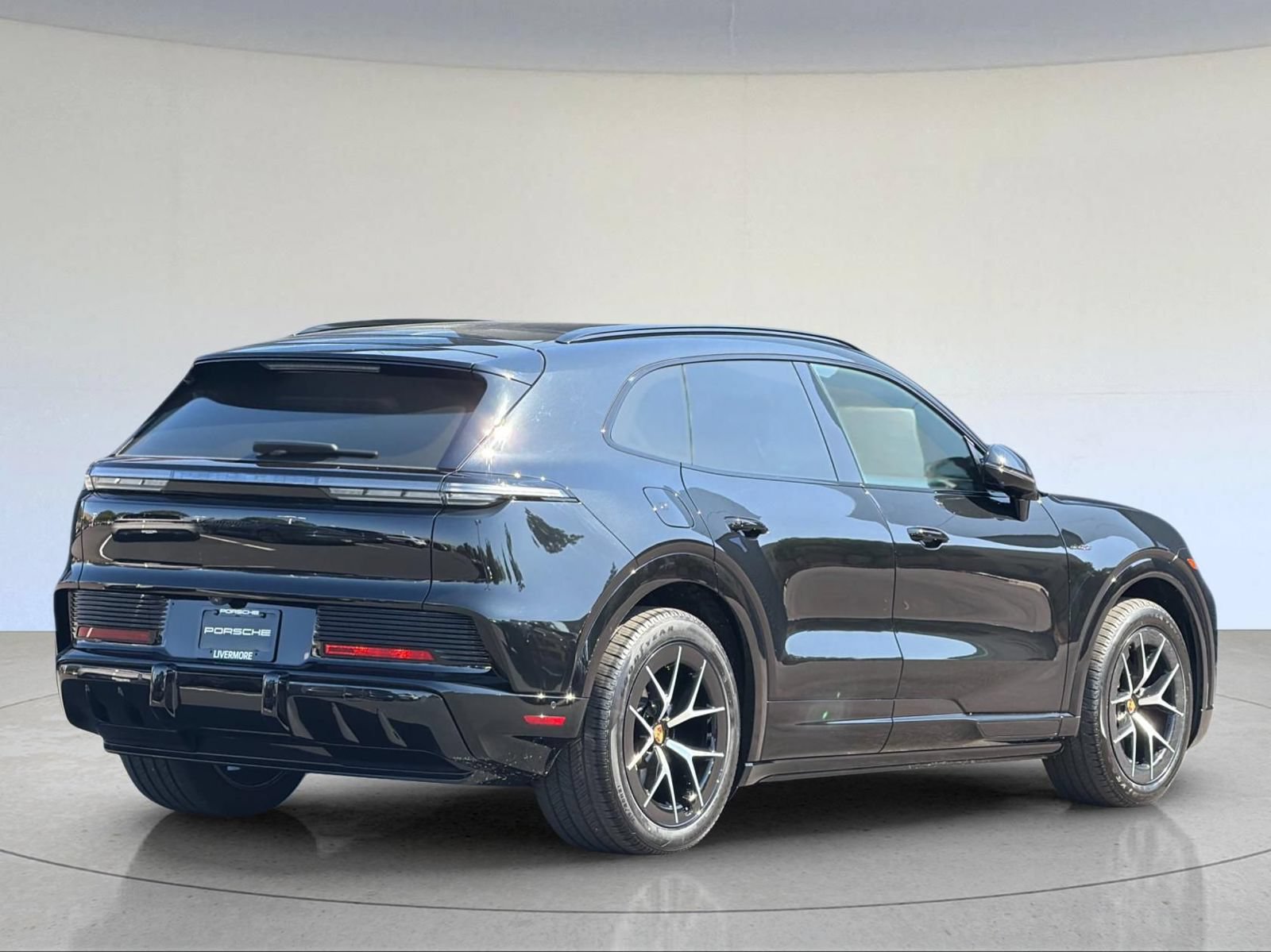 New 2026 Porsche Cayenne S AWD/4WD image 8