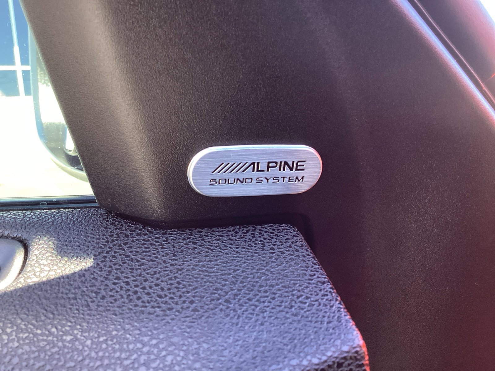 Used 2023 Dodge Charger R/T w/ Blacktop Package image 6