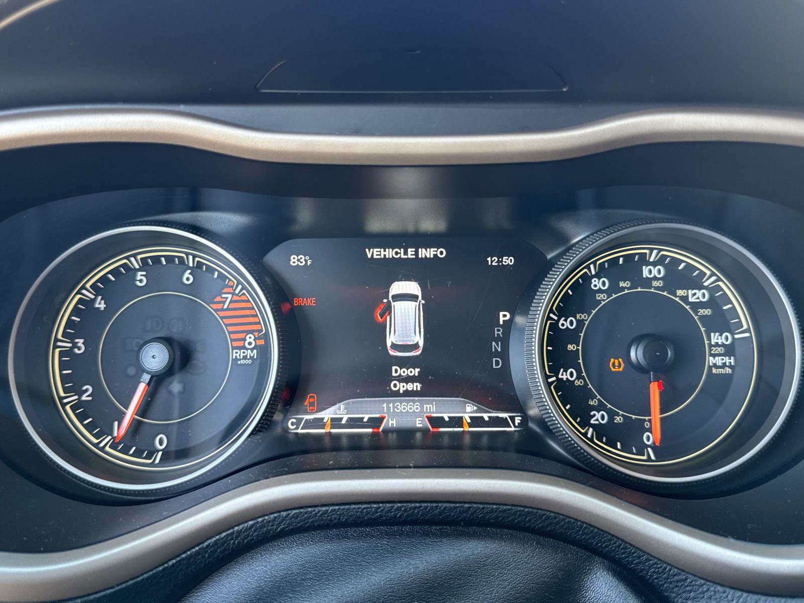 Used 2017 Jeep Cherokee Limited w/ Luxury Group image 19