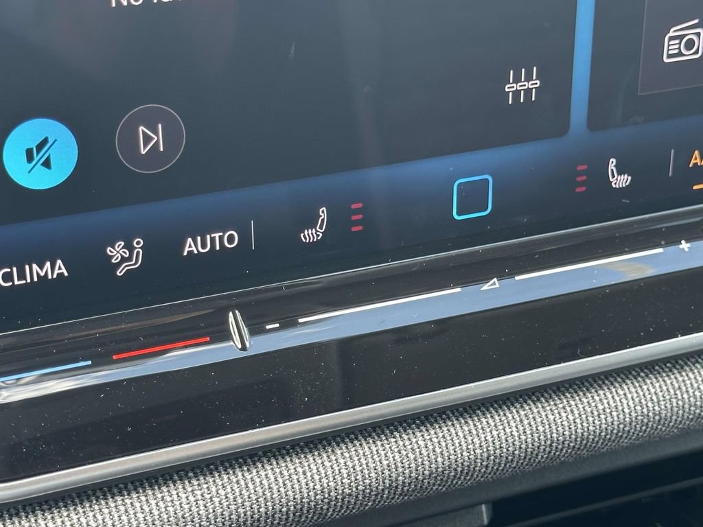 New 2026 Volkswagen Tiguan S AWD/4WD image 21