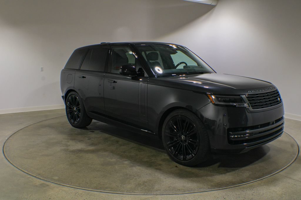 Used 2024 Land Rover Range Rover SE AWD/4WD image 7
