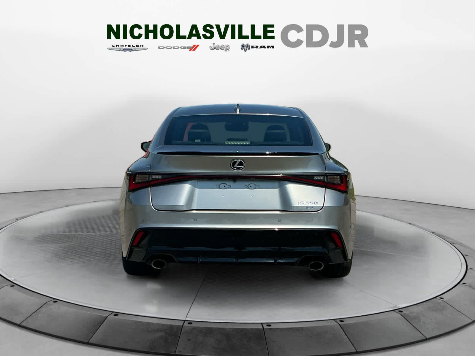 Used 2022 Lexus IS 350 F Sport AWD/4WD image 4