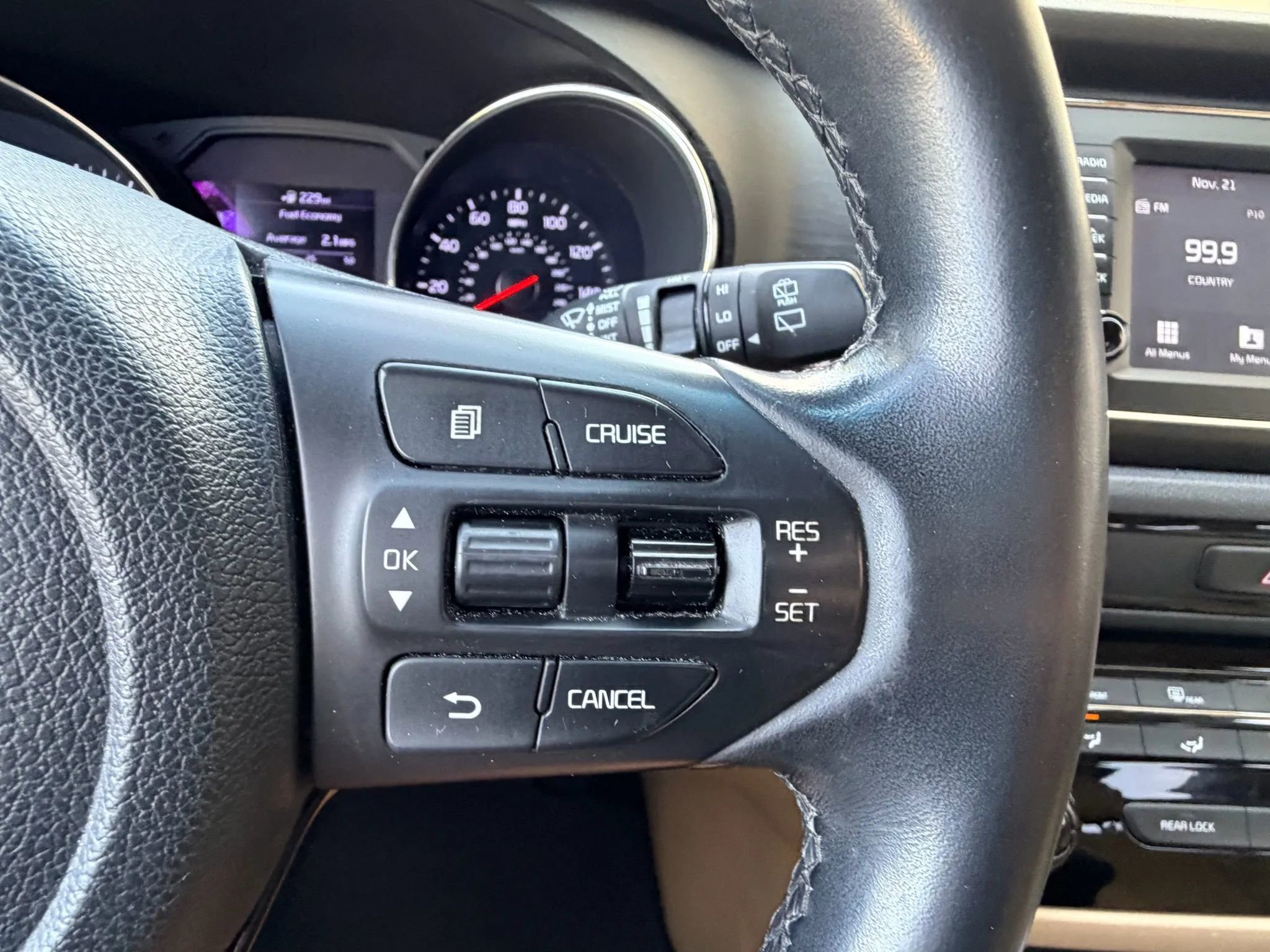 Used 2019 Kia Sedona EX image 15