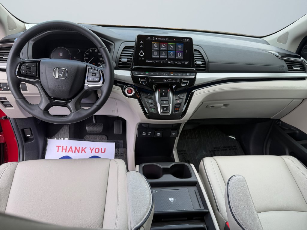 Used 2025 Honda Odyssey Touring image 10