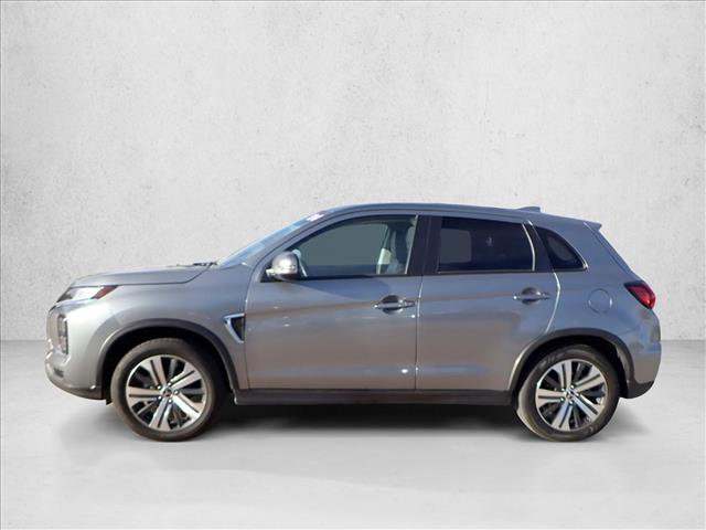Used 2024 Mitsubishi Outlander Sport SE image 2