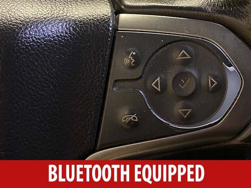 Used 2018 Chevrolet Silverado 1500 LT w/ All Star Edition AWD/4WD image 12