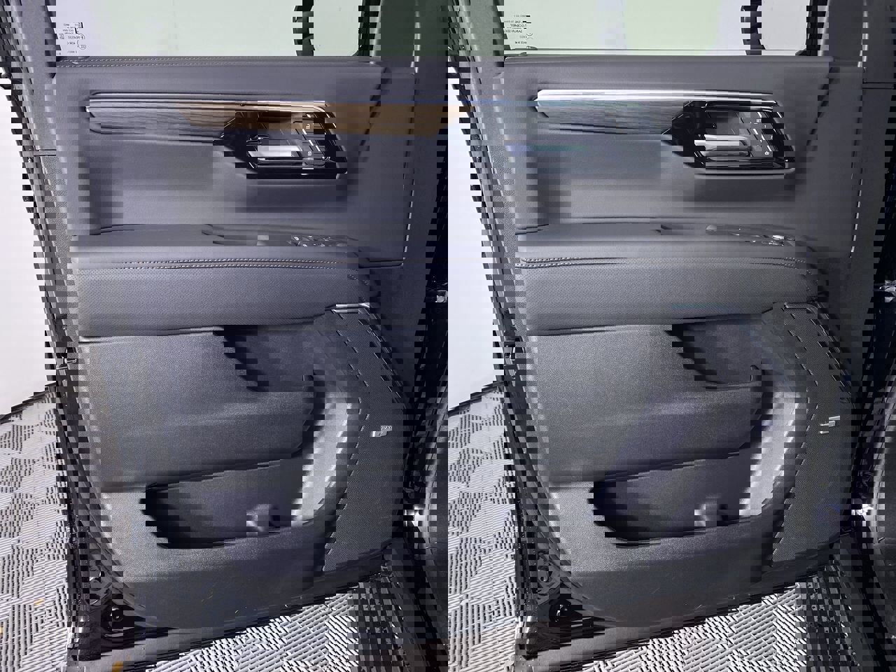 New 2026 Chevrolet Tahoe High Country image 13