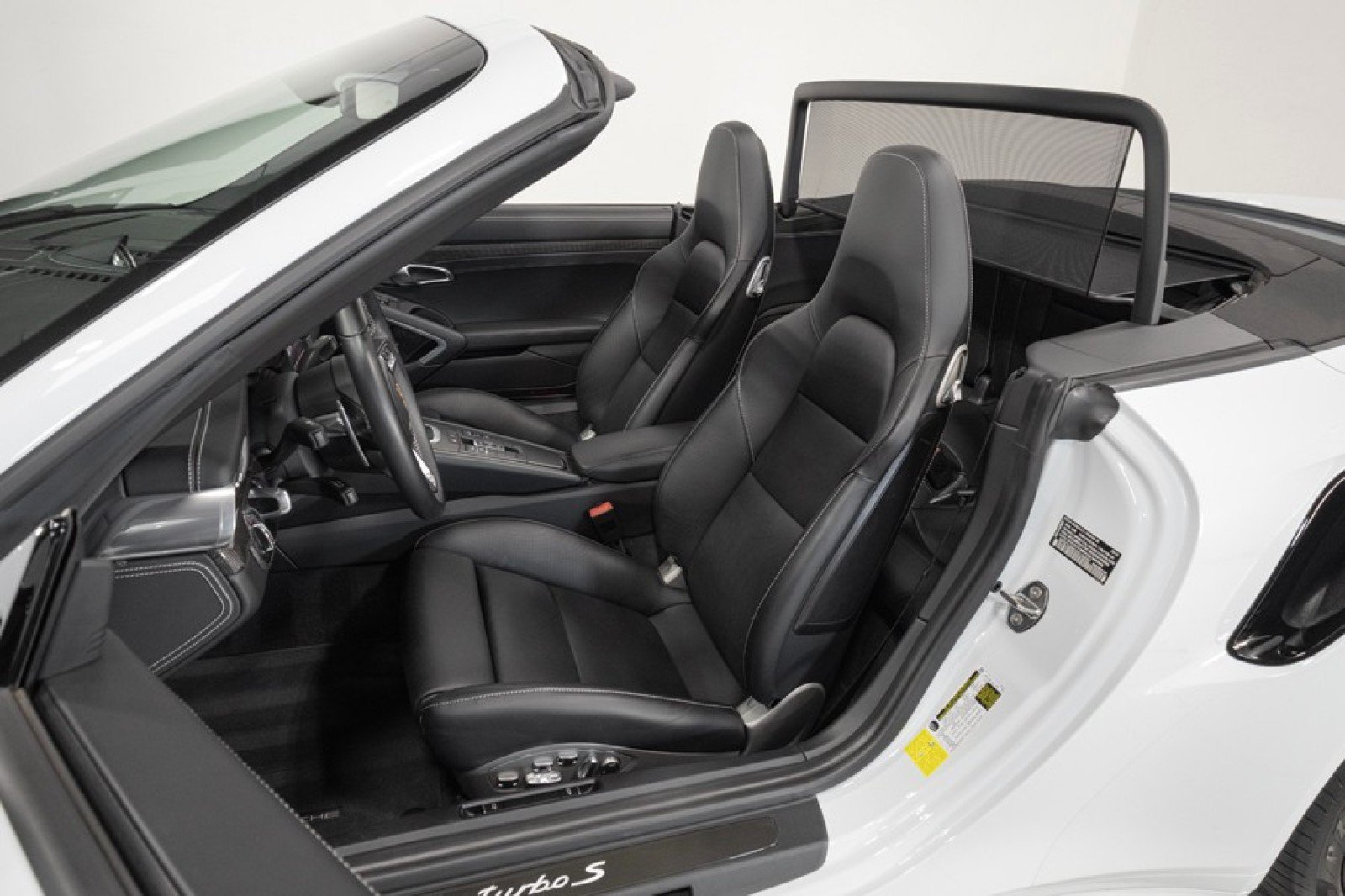 Used 2019 Porsche 911 Turbo S AWD/4WD image 3