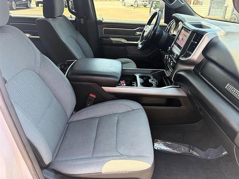 Used 2022 RAM 1500 Big Horn AWD/4WD image 40