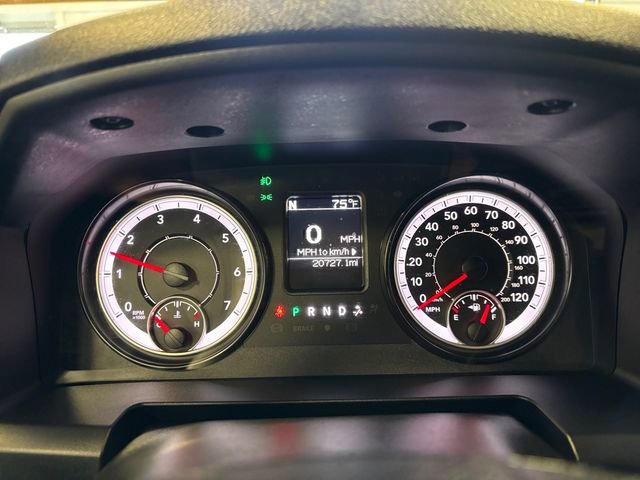 Used 2022 RAM 1500 Classic Warlock w/ Technology Package I AWD/4WD image 17