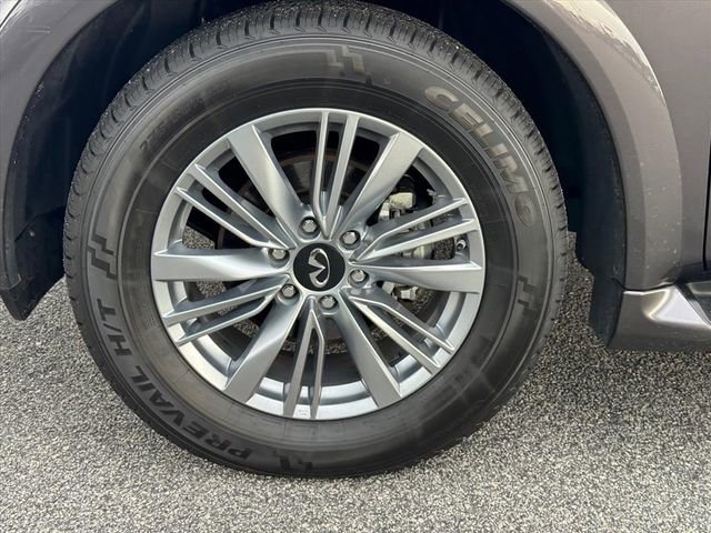 Used 2024 INFINITI QX80 Luxe AWD/4WD image 9