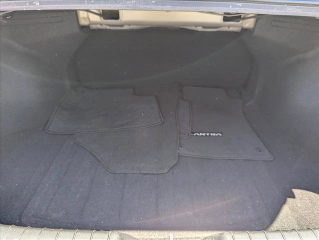 Used 2023 Hyundai Elantra SEL FWD image 30