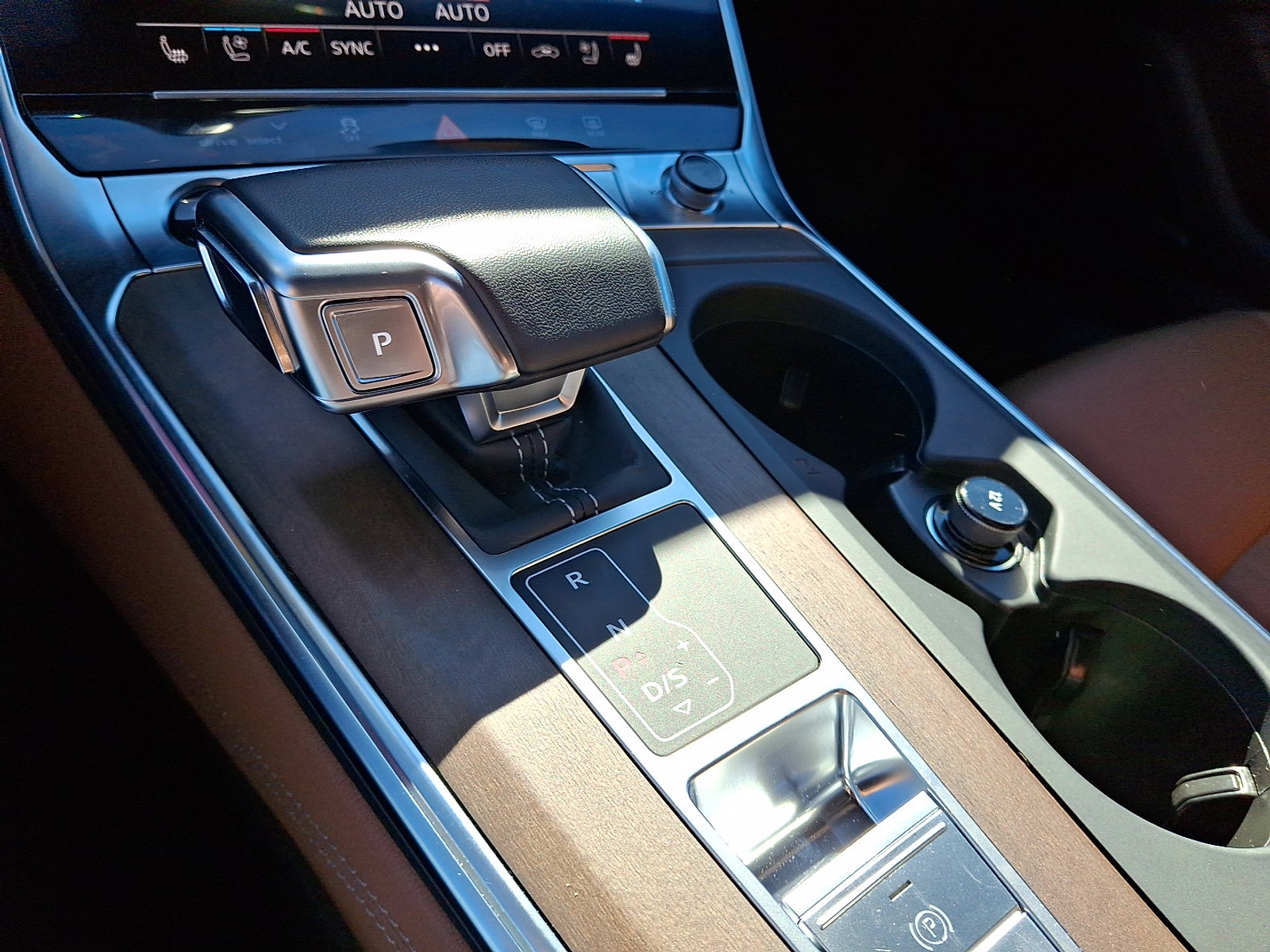 Certified 2025 Audi A6 Premium Plus image 16