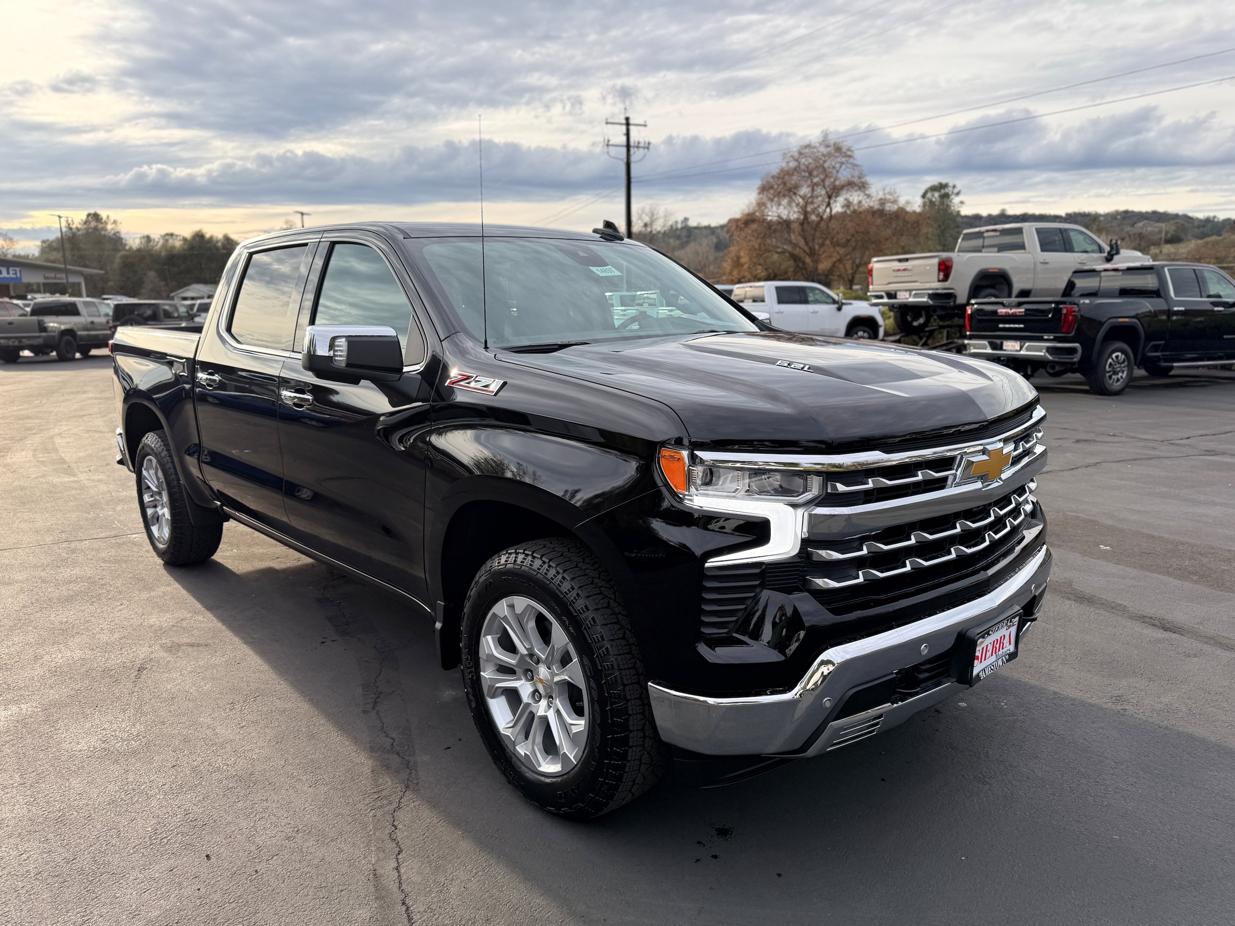 New 2026 Chevrolet Silverado 1500 LTZ AWD/4WD image 3