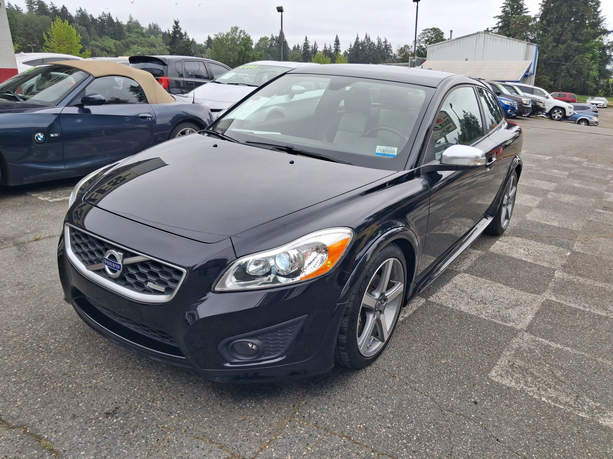 Used 2011 Volvo C30 FWD image 1
