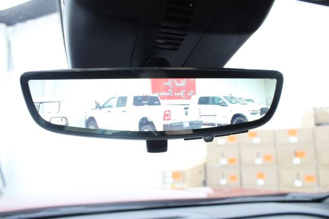 New 2026 Chevrolet Traverse RS image 3