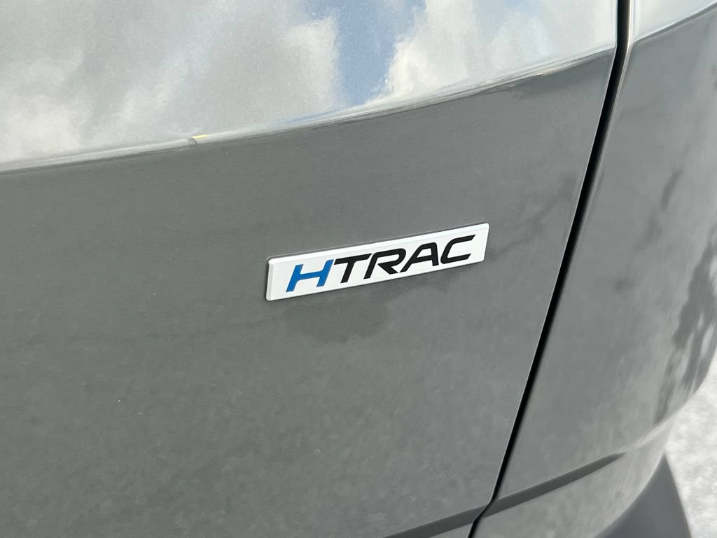 Used 2025 Hyundai Tucson Limited AWD/4WD image 17