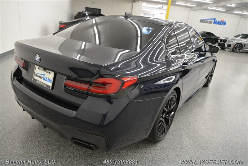 Used 2022 BMW M550i xDrive w/ Executive Package AWD/4WD image 10