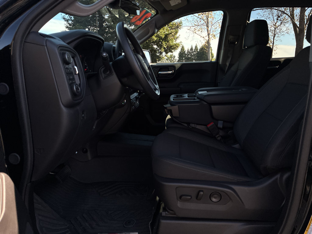 Used 2026 Chevrolet Silverado 1500 Custom Trail Boss AWD/4WD image 21