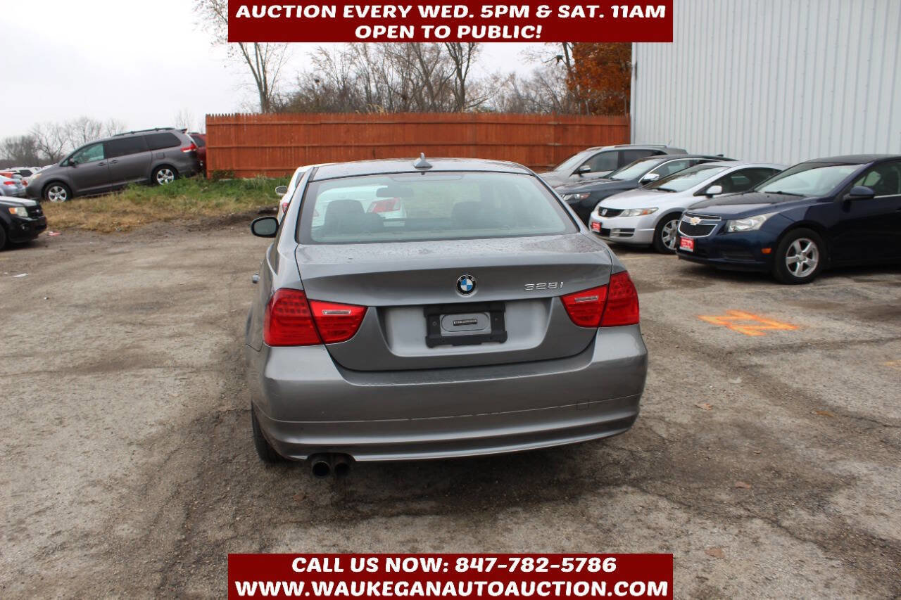 Used 2010 BMW 328i xDrive Sedan image 5