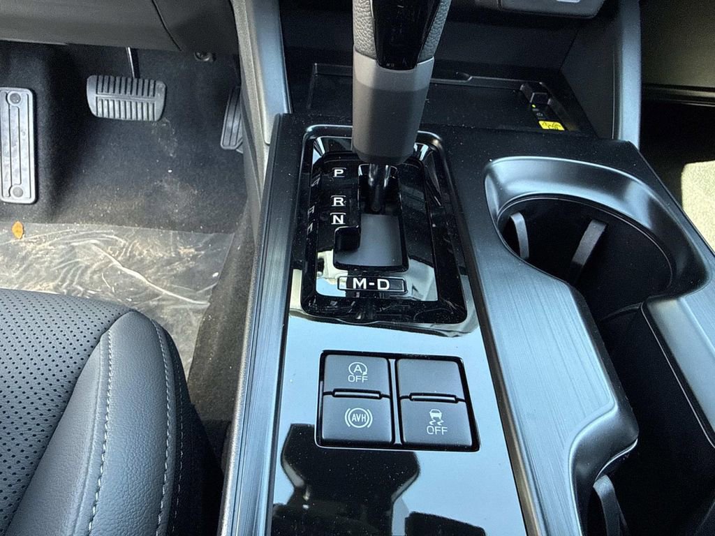 New 2026 Subaru Outback Limited image 33