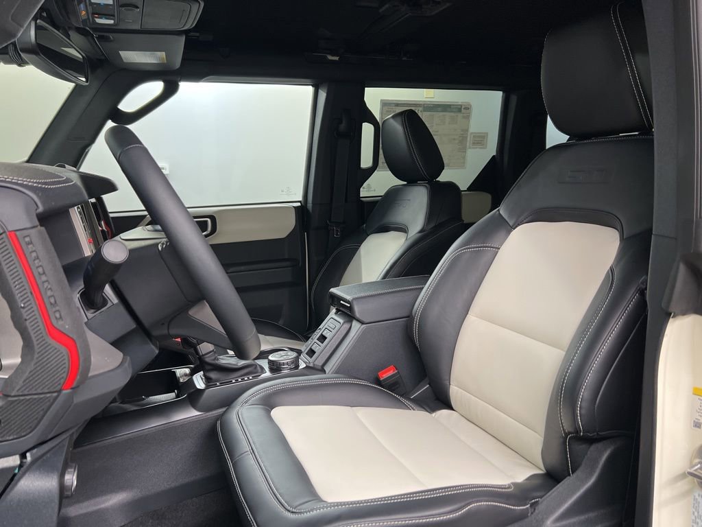 New 2026 Ford Bronco Outer Banks image 28