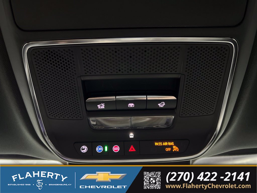 Used 2025 Buick Enclave Avenir w/ Super Cruise Package AWD/4WD image 32