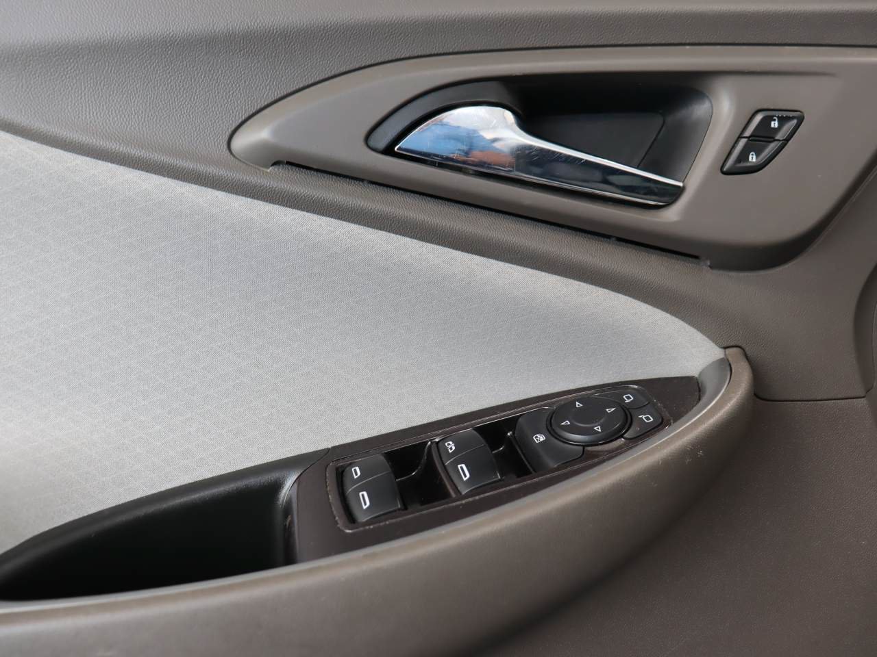 Certified 2022 Chevrolet Malibu LT FWD image 14