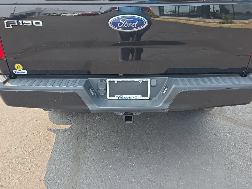 Used 2016 Ford F150 XLT w/ Equipment Group 301A Mid AWD/4WD image 18