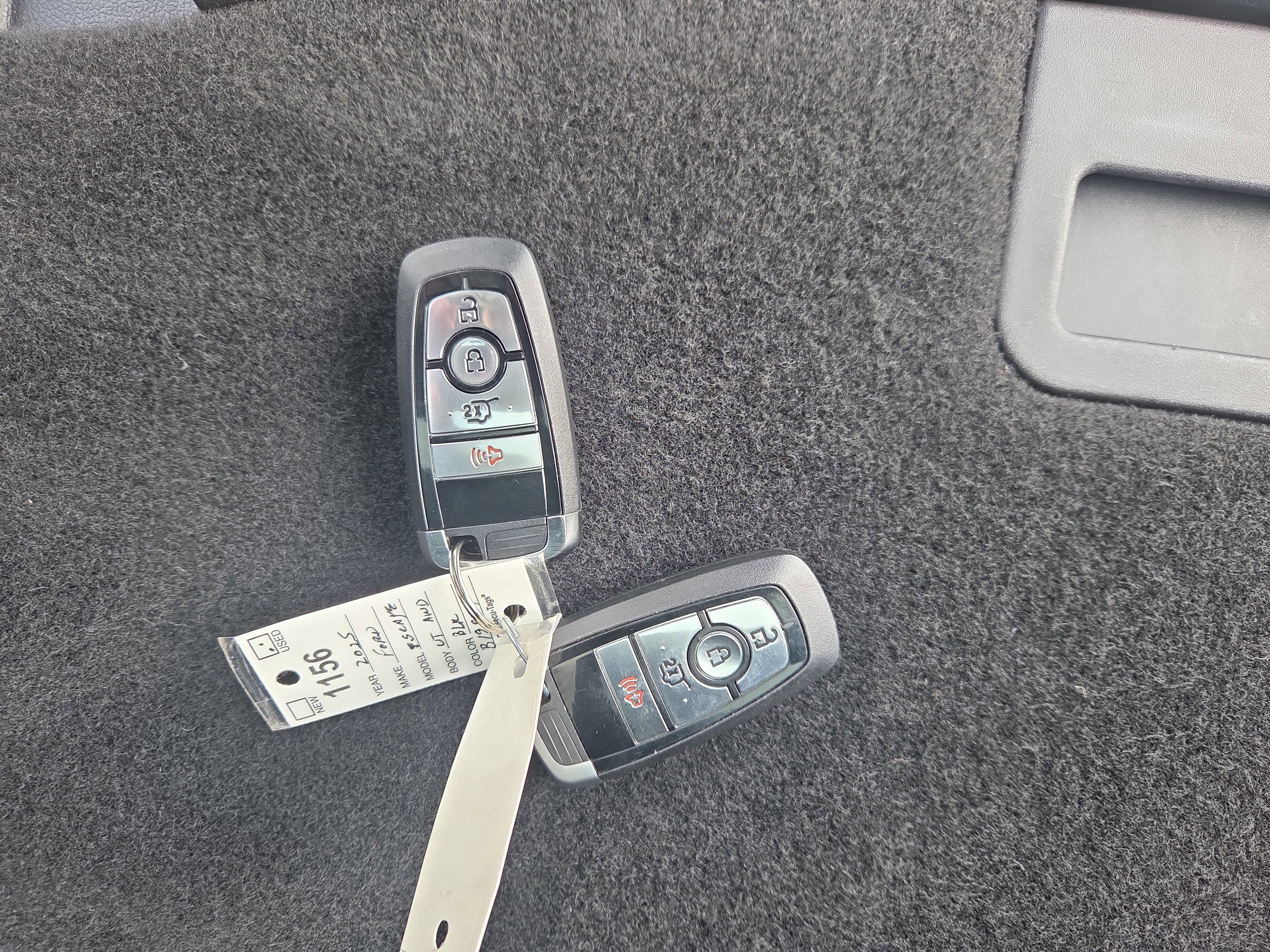 Used 2025 Ford Escape ST-Line image 21