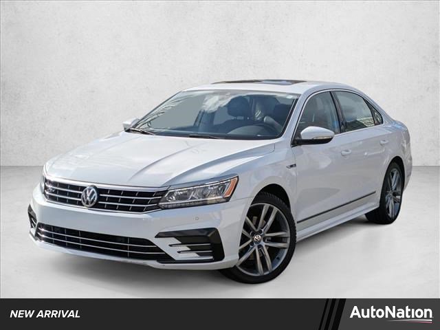 Used 2019 Volkswagen Passat 2.0T SE R-Line image 1